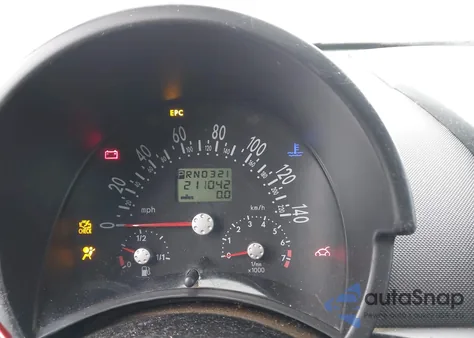 2002 Volkswagen New Beetle Gls z USA, uszkodzony, nr VIN 3VWCK21C62M431984